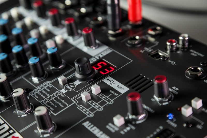 Allen & Heath ZEDi-10FX - Image 6