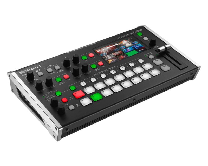 Roland V-8HD