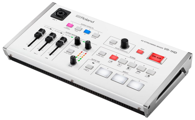 Roland VR-1HD