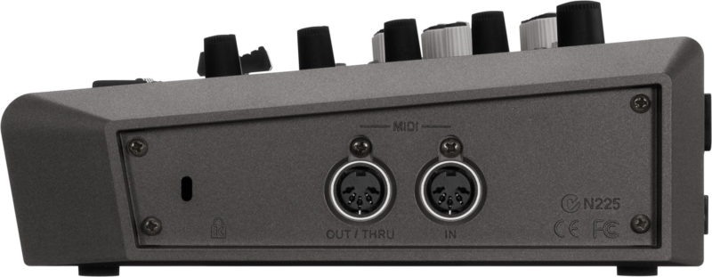 Roland VR-3EX - Image 2